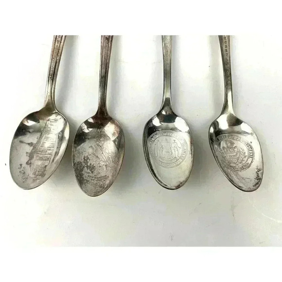 VTG Lot of 4 Collectible Spoons Wm Rogers International Bicentennial Silver - Picture 2 of 10